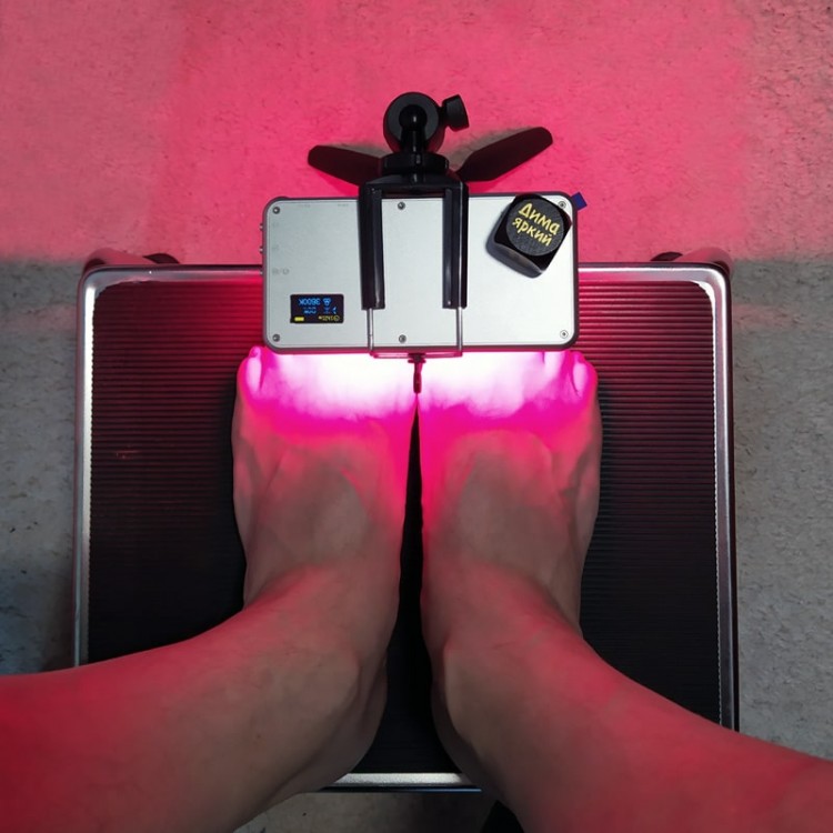 Индивидуальный ФДТ аппарат Mini Led (Light) в действии Индивидуальный ФДТ аппарат Mini Led (Light) в действии