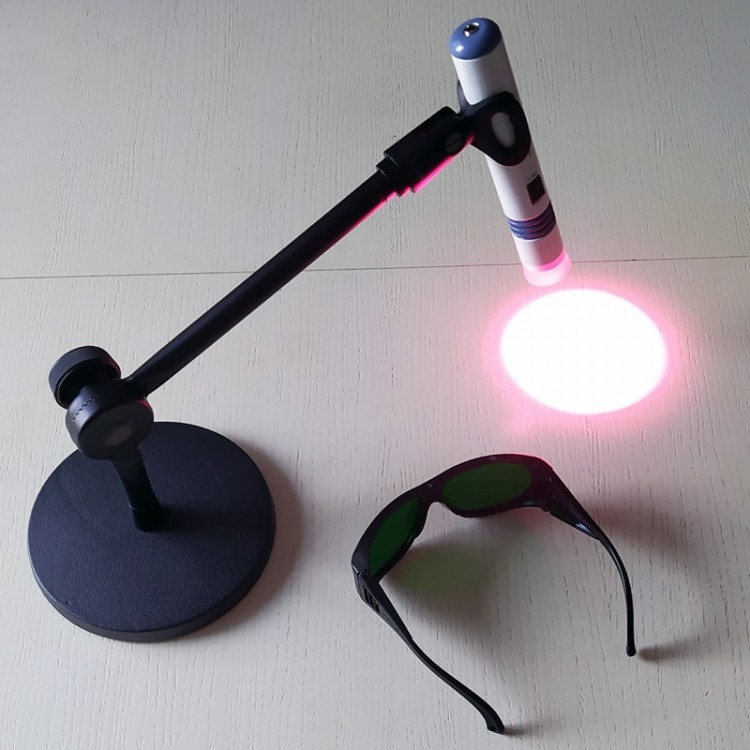 Аппарат медицинский для лечения грибка ногтей (онихомикоза) лазером